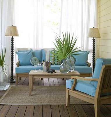Beach House Decor on Love The White Sheers On This Porch    A Beautiful Way To Catch